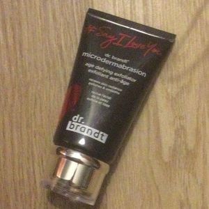 Dr. Brandt Microdermabrasion Age Defying Exfoliator
